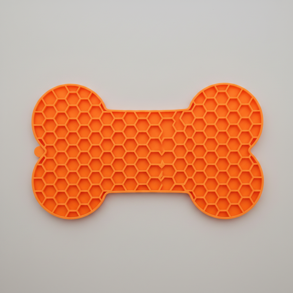 Silicone Lick Mat for Dogs & Cats, Slow Feeder Pad for Wet Food, Non-Slip, Dishwasher Safe