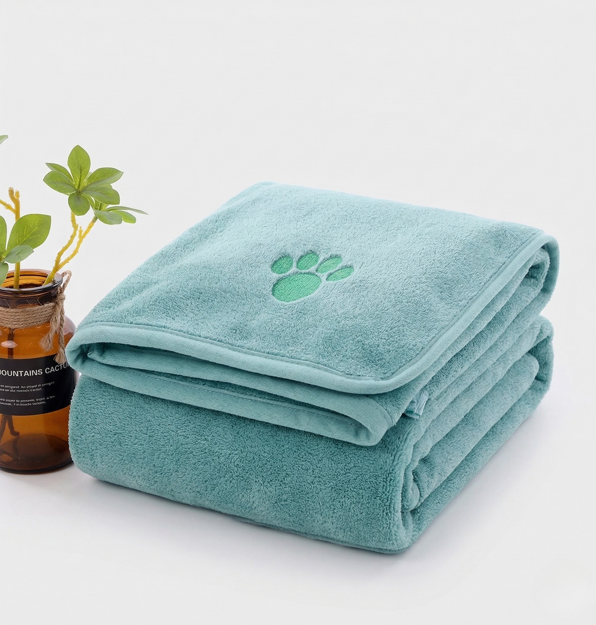Quick-Dry Microfiber Pet Towel for Dogs & Cats, Absorbent Embroidered Bath Towel, 4 Sizes
