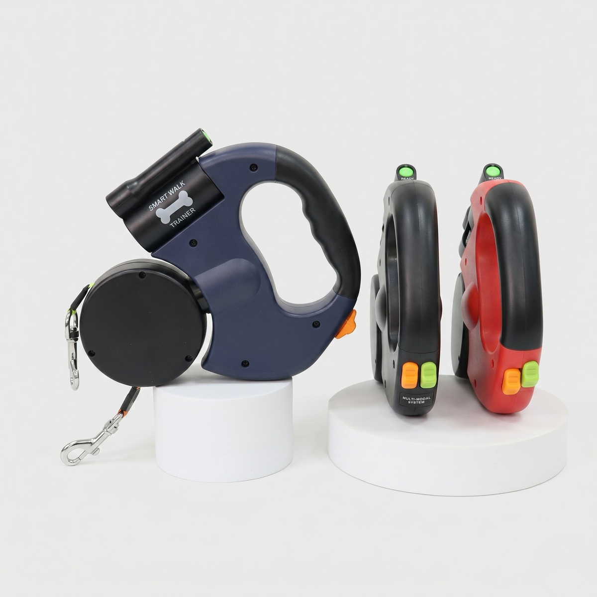 Dual Retractable Dog Leash for Two Dogs with 360° Anti-Tangle Rotation and Bag Dispenser
