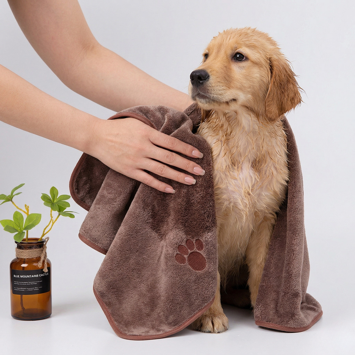 Quick-Dry Microfiber Pet Towel for Dogs & Cats, Absorbent Embroidered Bath Towel, 4 Sizes